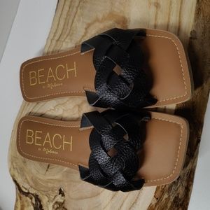 BEACH by Matisse Escape Black Tumbler Leather Sandals, Size 11